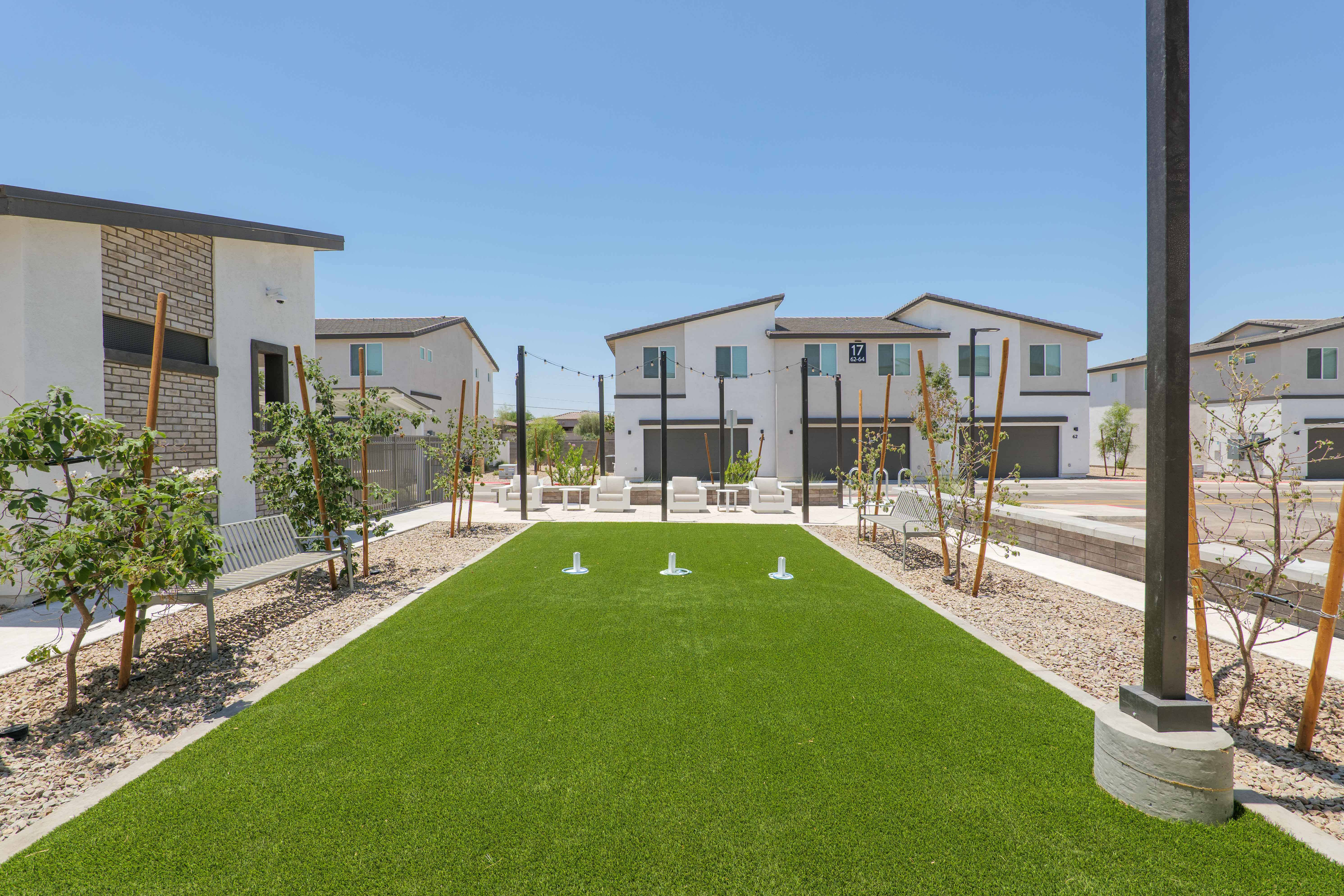 Corsica Villas at 20th Street photo 4